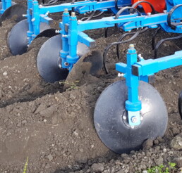 Accessoires de binage : Disques de buttage Feelcrop de diamètre 400 mm pensés pour répondre aux exigences de l'agriculture et des agriculteurs.